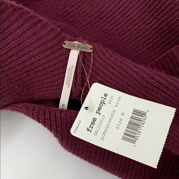 Free People Saffron open back ribbed sweater keyhole Pomegranate wine new Medium - Picture 4 of 4